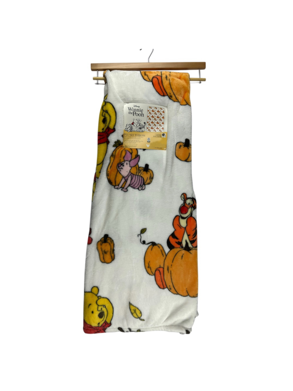 Disney Winnie the Pooh Fall Plush Throw Blanket Tigger Piglet Pumpkins 50x70 NWT - Picture 2 of 4